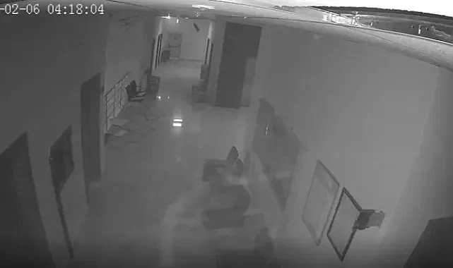 Depremlerde tüneldeki panik anlarının yeni görüntüleri ortaya çıktı