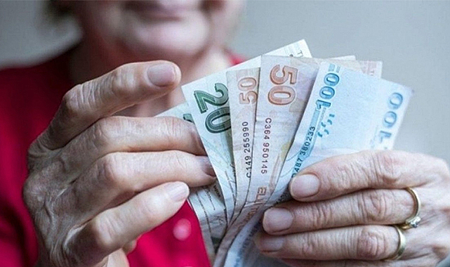 En düşük emekli maaşı 8800 TL mi oluyor?