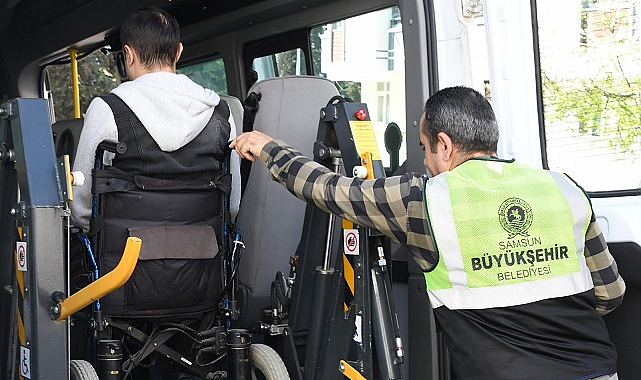 Engelli bireyler için ‘Ücretsiz Asansörlü Araç’ hizmeti
