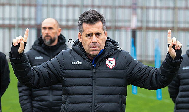 Futbolcular arasında genç-yaşlı ayrımı yapmadık