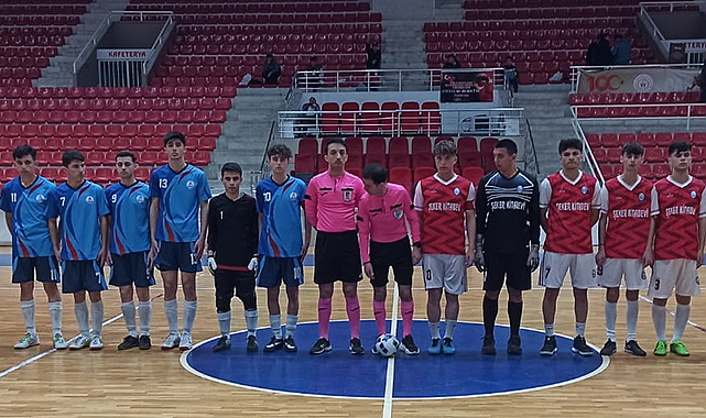 Futsal grup maçları başladı