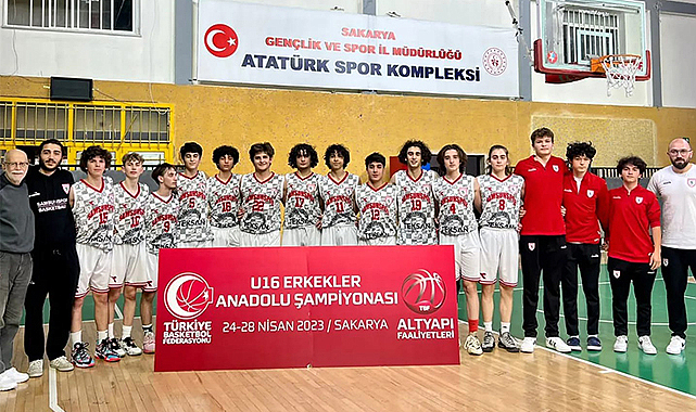 Gençler gruptan çıktı