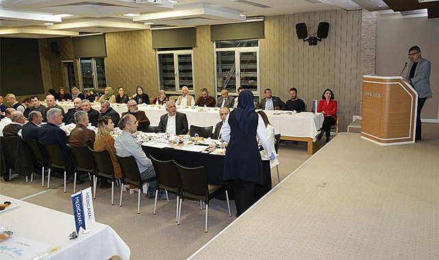 İftar ve seminer bir arada
