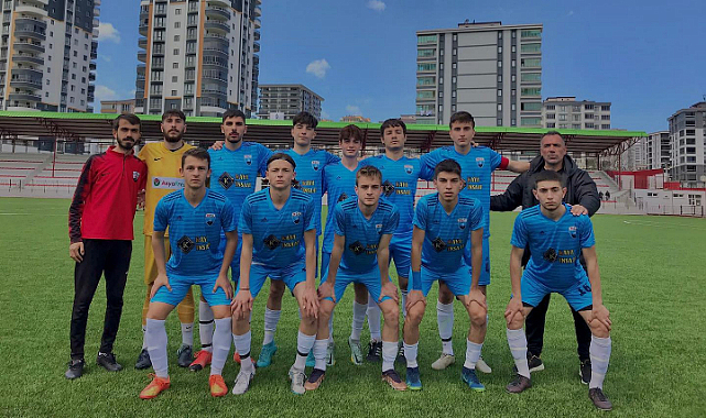 Karasamsunspor Türkiye şampiyonası gidiyor