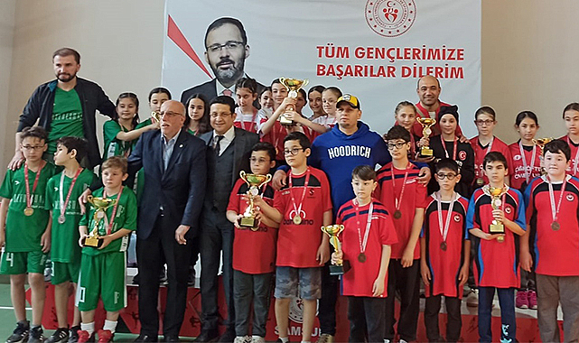 Masa tenisinin şampiyonları