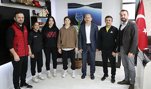 Minderin altın kızları