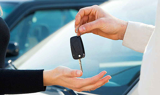 Afetzede 447 bin lirasını dolandırıcıya kaptırdı