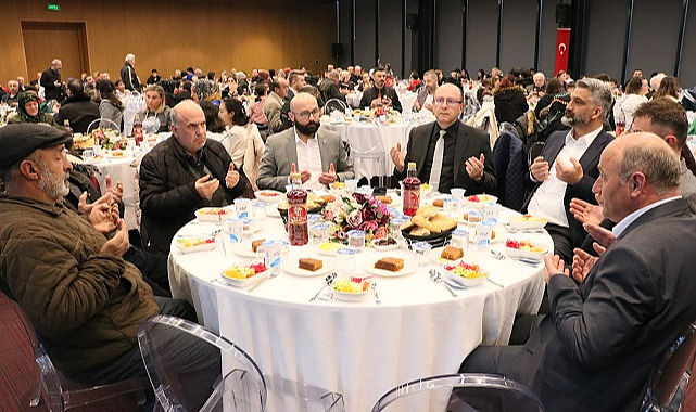 Samsun'da depremzedeler için iftar program