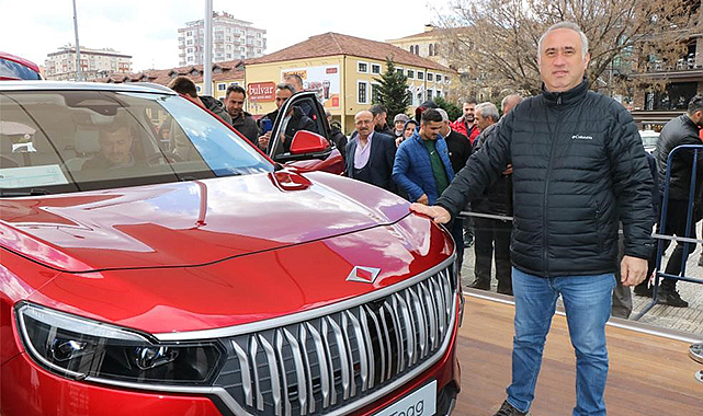 Samsun’da görücüye çıkan TOGG, Rize’ye doğru yola çıktı