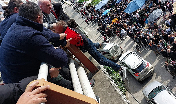 Samsun'da Ağabali Köprüsü'nde intihar girişimi! Boynuna halat bağladı