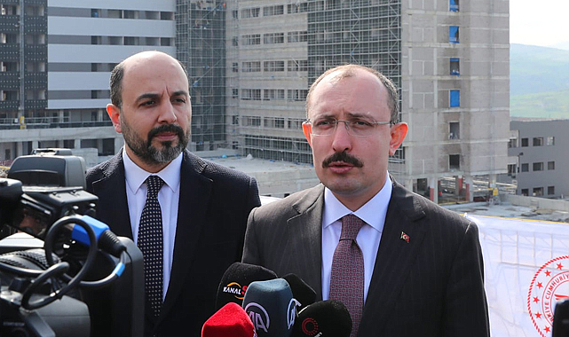 Samsun Şehir Hastanesi'nin yol sorununu Bakan Mehmet Muş çözdü