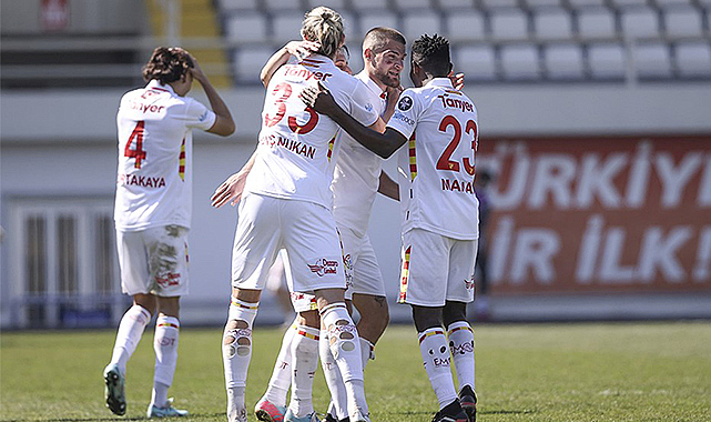 Samsunspor çok atıyor, Göztepe ise az yiyor!