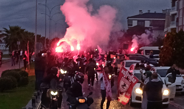 Samsunsporlu futbolcular şampiyonluk turunda