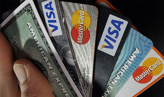 Türkiye kredi kartı borcuna battı