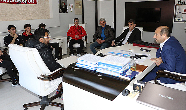 Türkiye şampiyonlarından Dereci’ye ziyaret