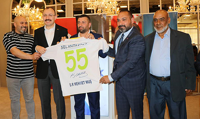 Bakan Muş'tan Roman vatandaşlara göbek attıran müjde