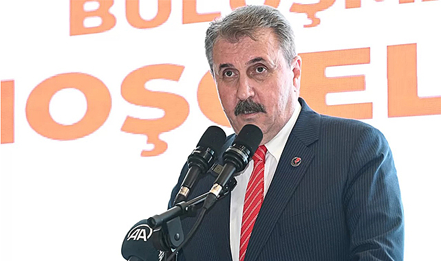 BBP Genel Başkanı Destici Pendik'teki Samsunlular Buluşması'nda konuştu