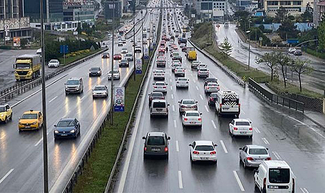 D-100'de "Büyük İstanbul Mitingi" yoğunluğu