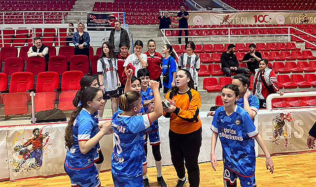 Gazi Ortaokulu Türkiye finalinde