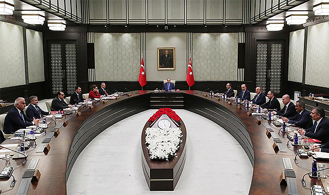 Kabinede bakanlar kim olacak? En bomba isim