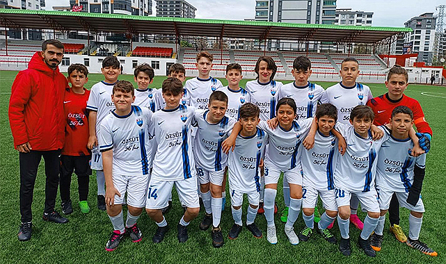 Karasamsun galibiyetle başladı