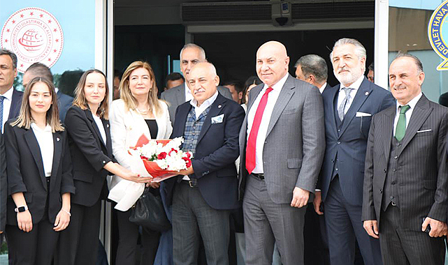 Mehmet Büyükekşi: "Samsunspor’u tebrik ediyorum"