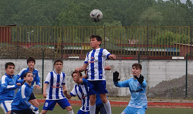 Minikler hazırlık maçında karşılaştı