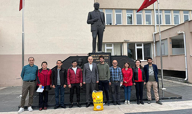 Örtü altı yetiştiriciliği yapan üreticilere gübre desteği