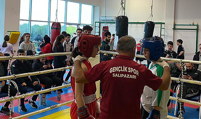 Salıpazarı’nda boks rüzgarı