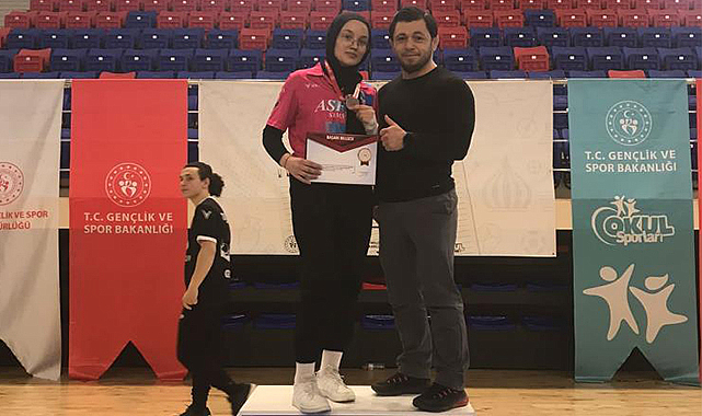 Samsunlu sporcu Türkiye 4.'sü oldu.