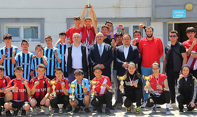 Vezirköprü’de gençlik koşusu