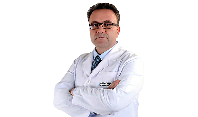 Yazın artan varis hastalığından 15 dakikalık kapalı operasyonla kurtulma imkanı