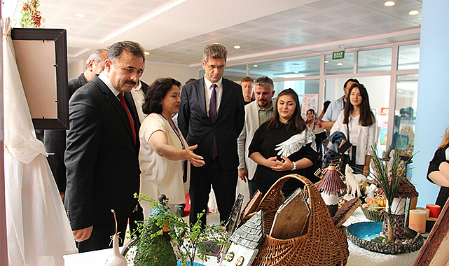 19 Mayıs'ta yıl sonu sergisi