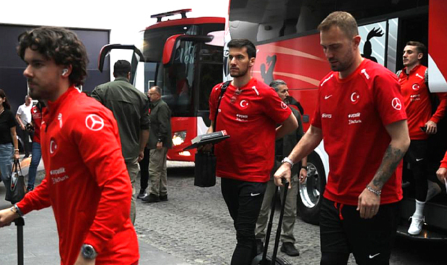 A Milli Takım 19 Haziran'da oynanacak Galler maçı için Samsun'a geldi