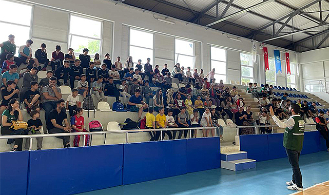 Alaçam'da teknoloji bağımlılığı eğitimi