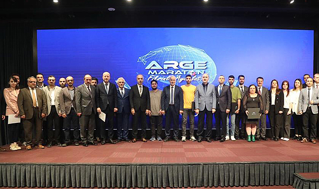 AR-GE Maraton Finali: Öğrenci, akademisyenleri geçip birinci oldu