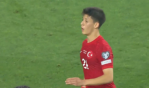 Arda Güler'in Galler'e attığı gol