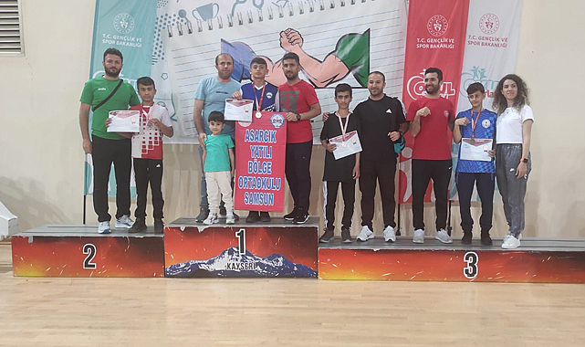 Asarcıklı sporcular dereceyle ayrıldı