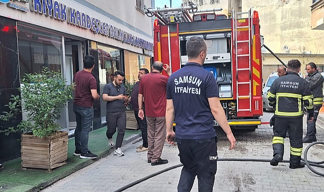 Bafra'da iş yerinin bacasında çıkan yangın hasara neden oldu