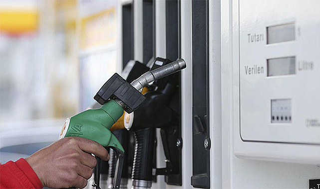 Benzine 2.70 kuruş,motorine 1.37 kuruş zam geliyor