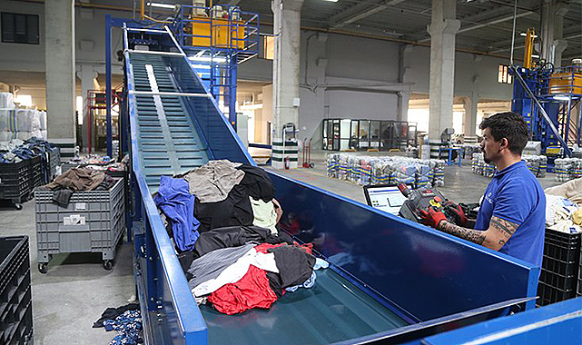 Bursa'da kullanılmış giysiler 45 ülkeye ihraç ediliyor