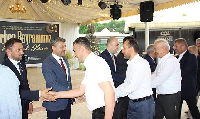 Çarşamba’da bayramlaşma