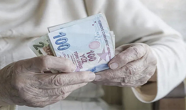 Emeklinin gözü kademeli zam planında
