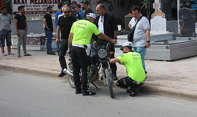 Hurdaya ayrılan motosikletle ters yönde ilerleyen sürücüye 13 bin 641 lira ceza