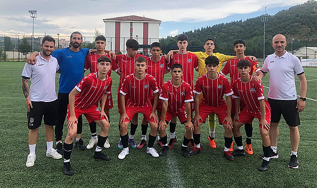 Kadıköyspor’un gençleri ikinci turda