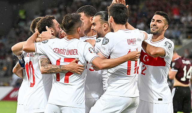 Milli maç öncesi karaborsacı isyanı!