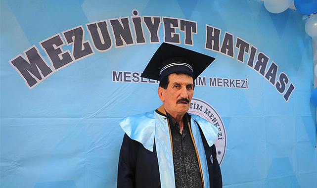 Okumanın yaşı yok: Emekli komiser 72 yaşında lise mezunu oldu