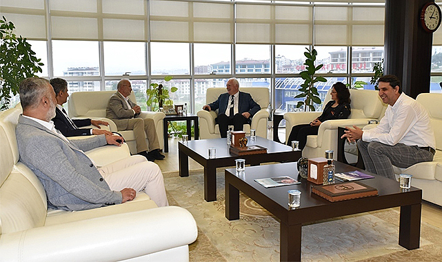 Rektör Ünal: Her bölümde başarıyı yakalamalıyız