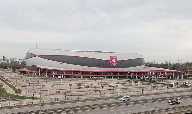 Samsun'da 27 yıl sonra milli maç heyecanı