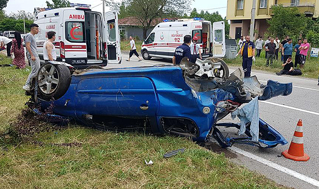 Samsun'da 3 araçlı trafik kazası: 7 yaralı
